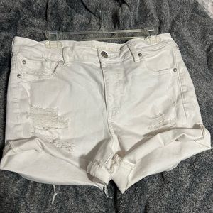 American Eagle white jean shorts high waisted size 16